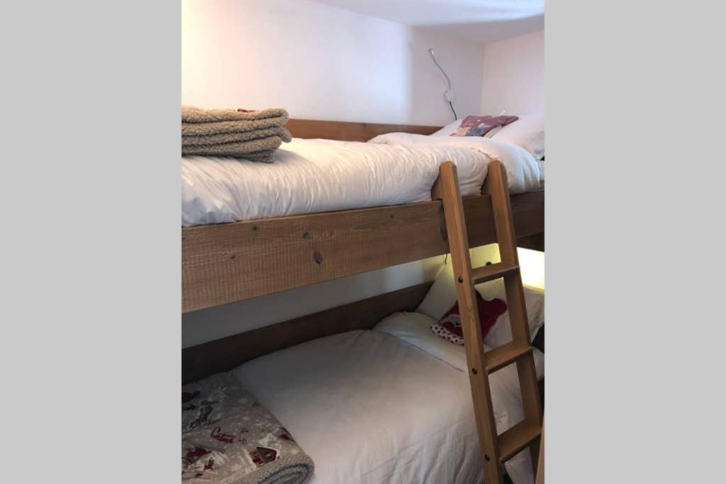 Piccolo Paradiso In Centro Cervinia بيريوِل تْشيرفينيا المظهر الخارجي الصورة